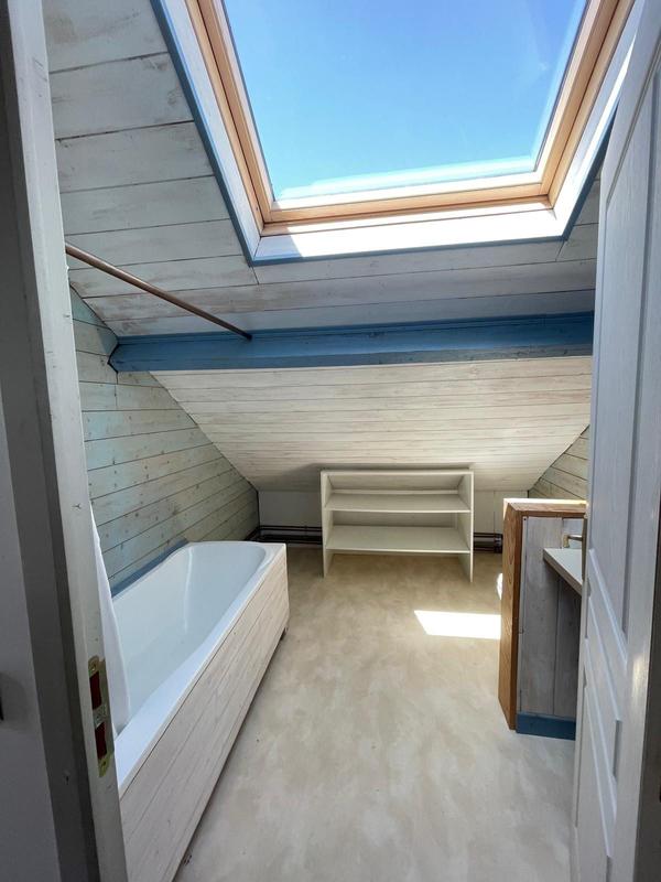 Maison traditionnelle - 117 m² - 5 pièces