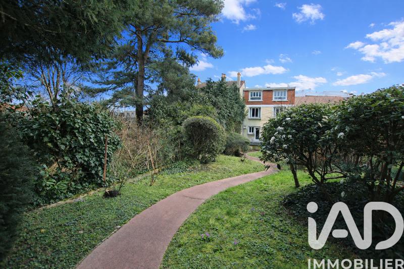 Maison - 169 m² - 8 pièces