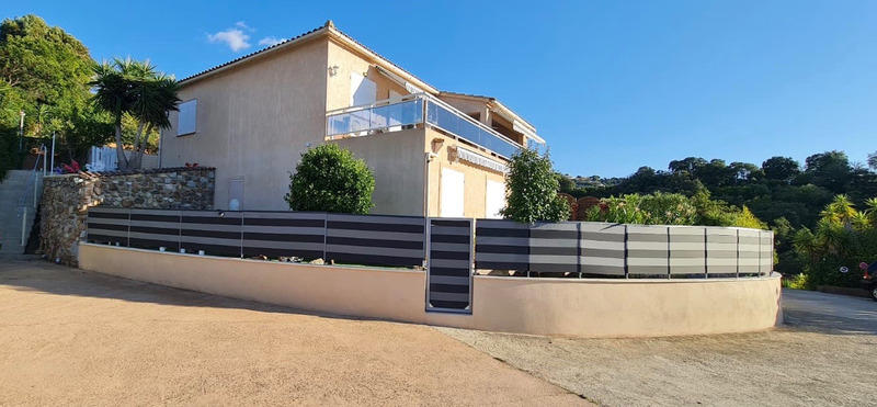 Villa - 163 m² - 5 pièces