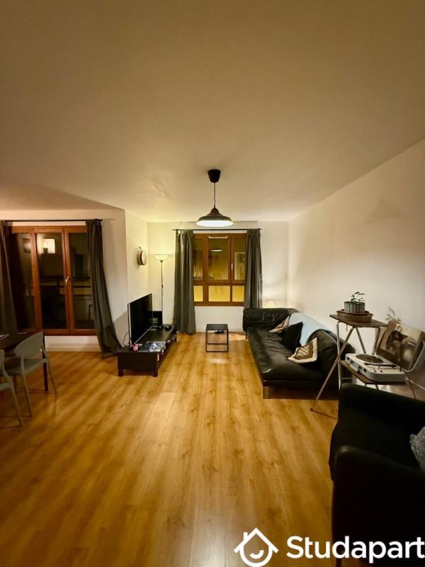 Chambre - 14 m² - 1 pièce