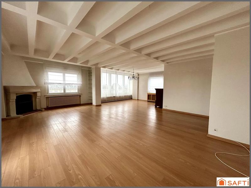 Appartement - 135 m² - 4 pièces