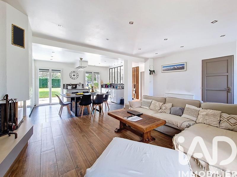 Maison - 152 m² - 7 pièces