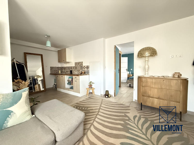 Maison - 210 m² - 9 pièces