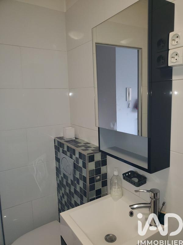 Studio - 24 m² - 1 pièce