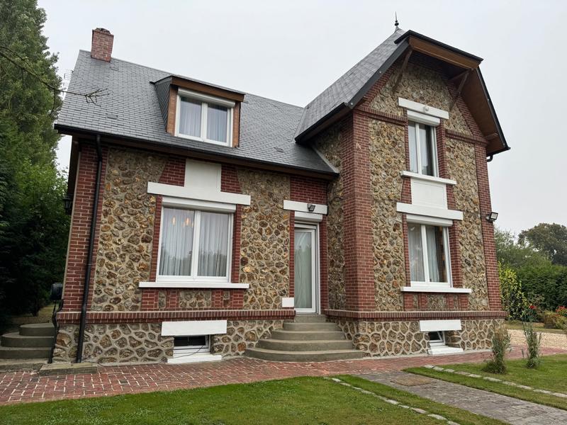 Maison - 108 m² - 5 pièces