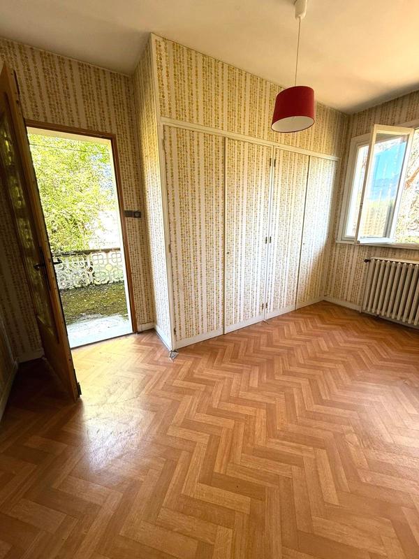 Maison - 95 m² - 4 pièces