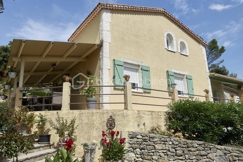 Villa - 158 m² - 7 pièces