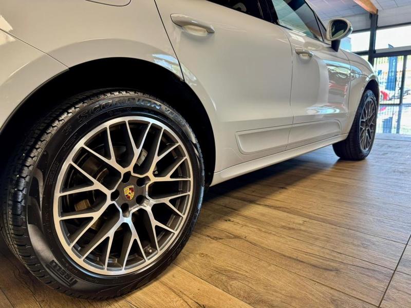 Porsche Macan 3.0 V6 258 s Diesel Pdk