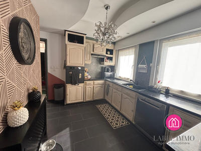 Maison - 110 m² - 6 pièces