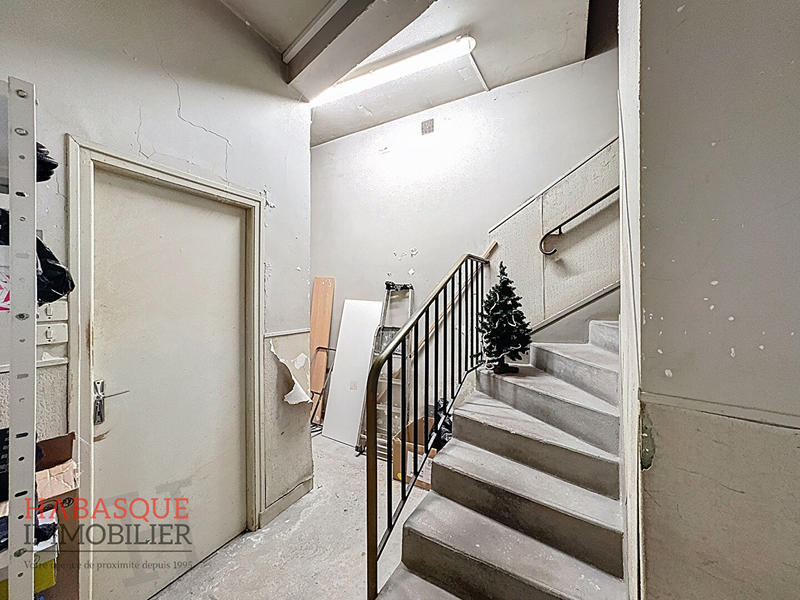 Local commercial - 278 m²