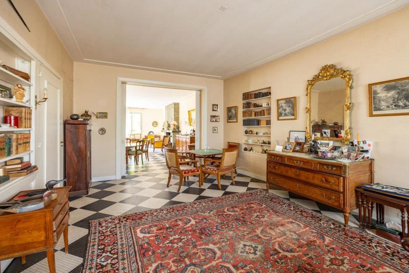 Maison d'architecte - 210 m² - 8 pièces