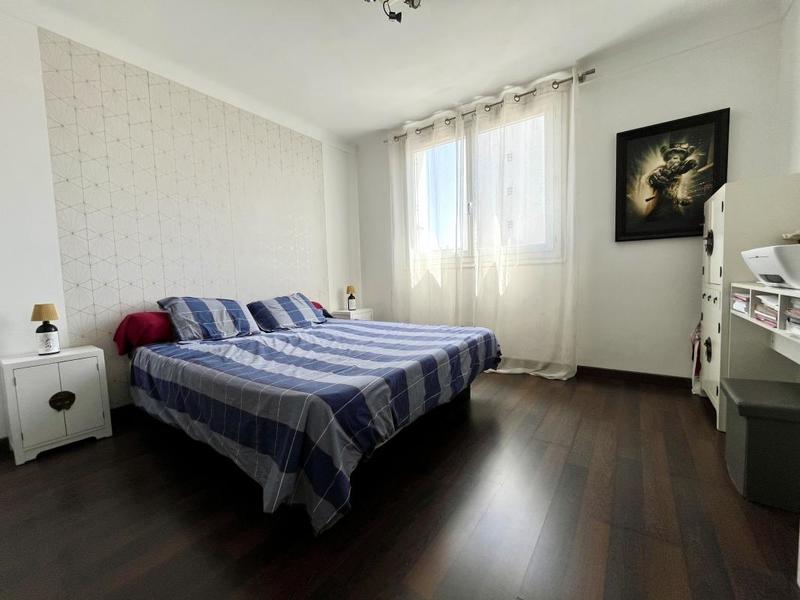 Appartement - 72 m² - 3 pièces