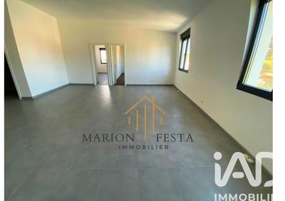 Appartement - 92 m² - 3 pièces