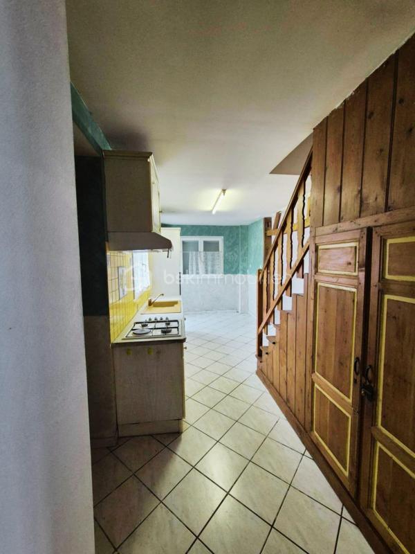 Maison ancienne - 130 m² - 3 pièces