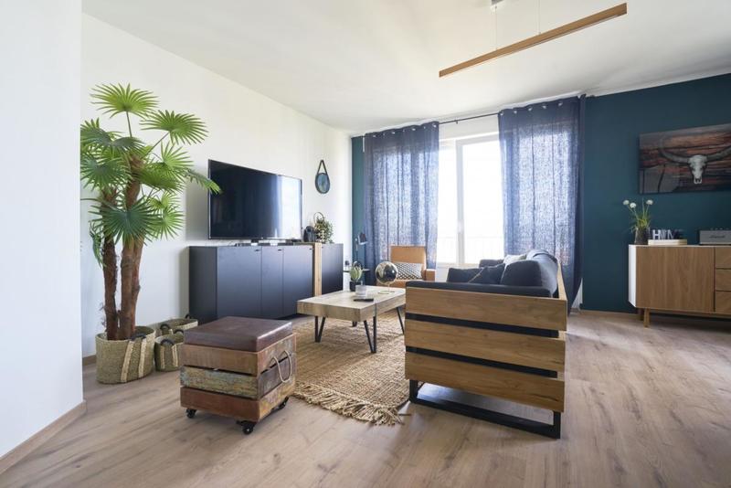 Appartement - 120 m² - 6 pièces