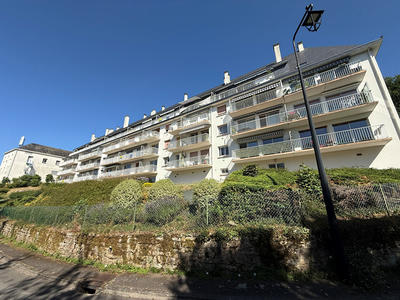 Appartement - 81 m² - 4 pièces