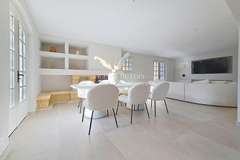 Maison - 143 m² - 5 pièces