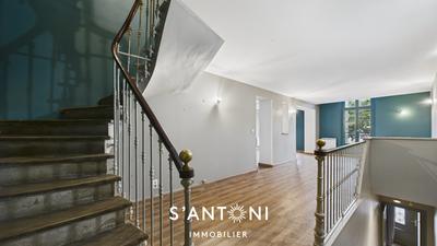 Maison - 130 m² - 5 pièces
