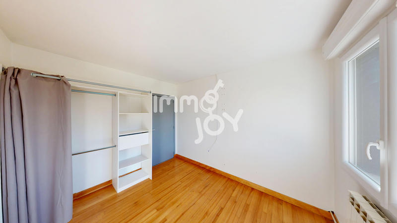 Maison - 101 m² - 4 pièces