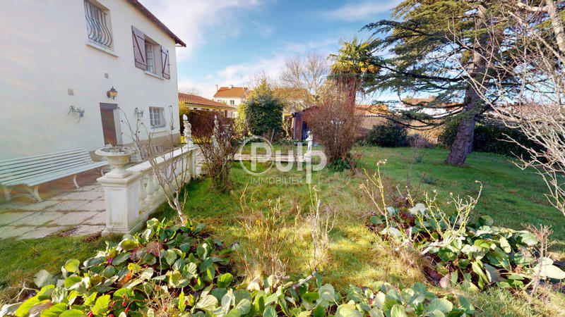 Maison - 141 m² - 6 pièces