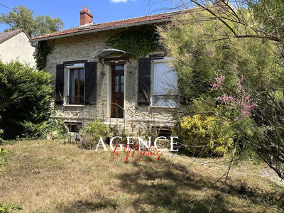 Maison - 96 m² - 5 pièces