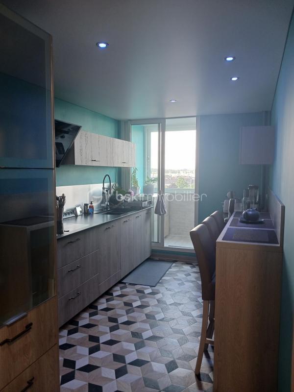 Appartement - 88 m² - 5 pièces