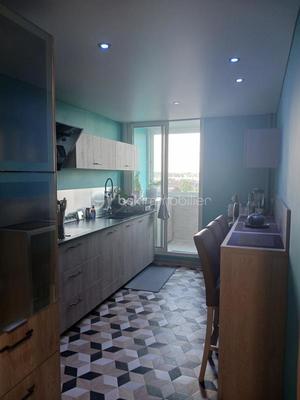 Appartement - 88 m² - 5 pièces