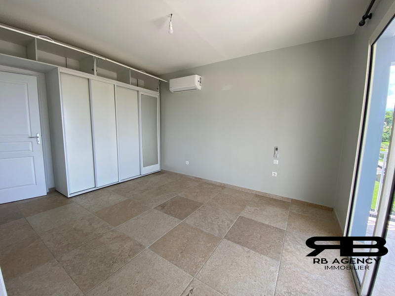 Appartement - 74 m² - 3 pièces