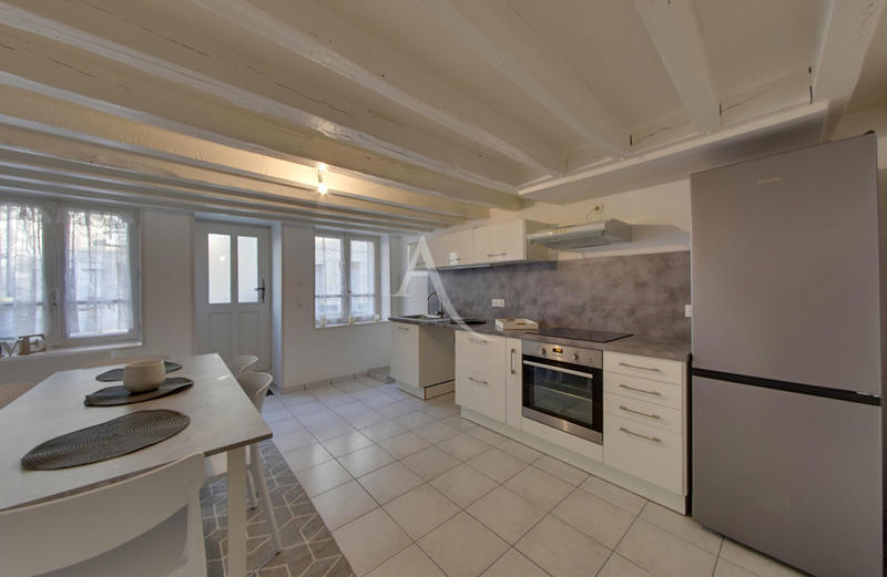 Maison - 92 m² - 3 pièces