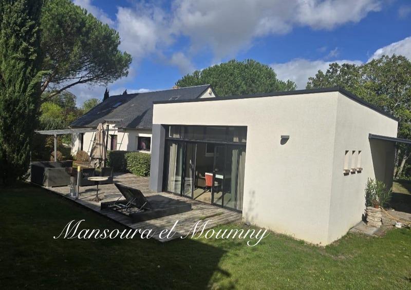 Maison - 160 m² - 5 pièces