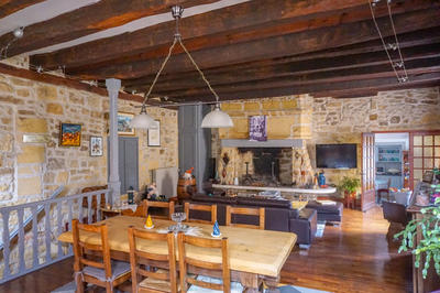 Maison - 193 m² - 6 pièces