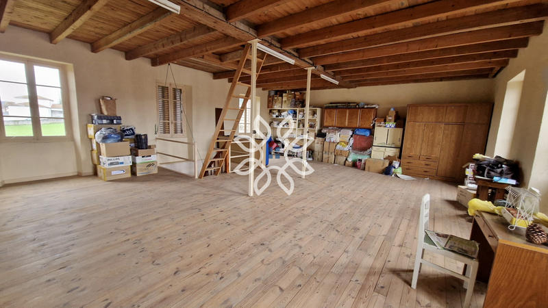 Maison - 138 m² - 7 pièces