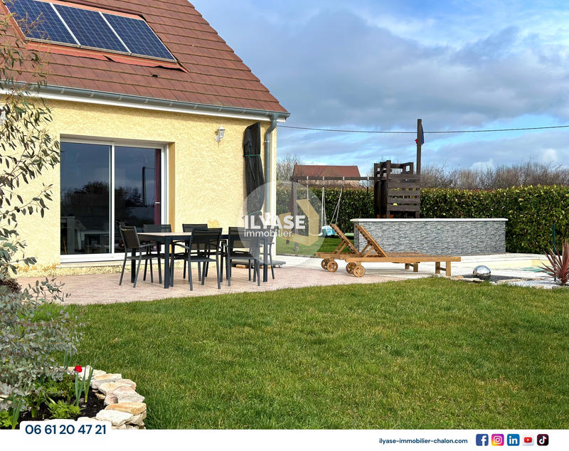 Maison - 120 m² - 5 pièces