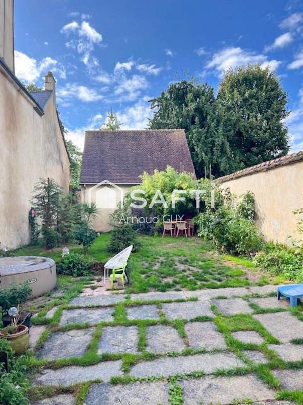 Maison - 206 m² - 9 pièces