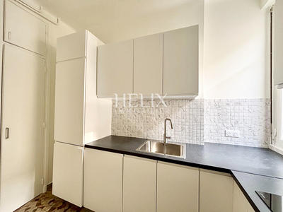 Appartement - 181 m² - 6 pièces