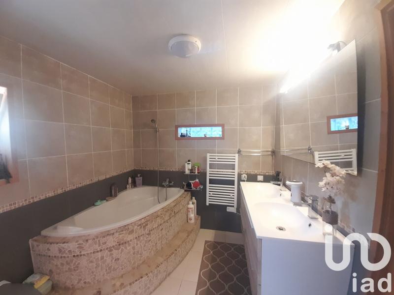 Maison - 130 m² - 4 pièces