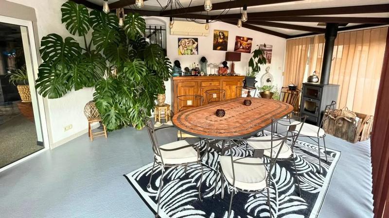 Maison - 150 m² - 5 pièces