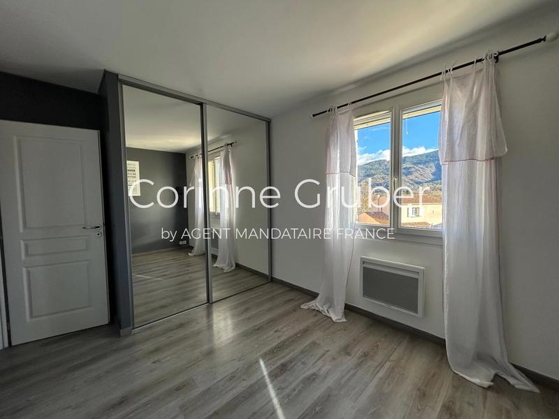 Maison - 114 m² - 5 pièces