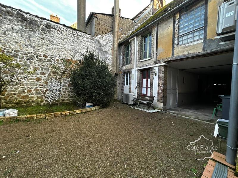 Immeuble - 186 m² - 10 pièces