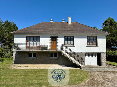 Maison - 100 m² - 6 pièces