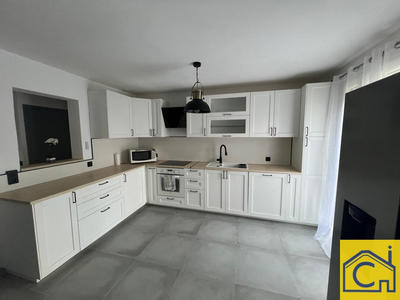 Maison - 120 m² - 6 pièces