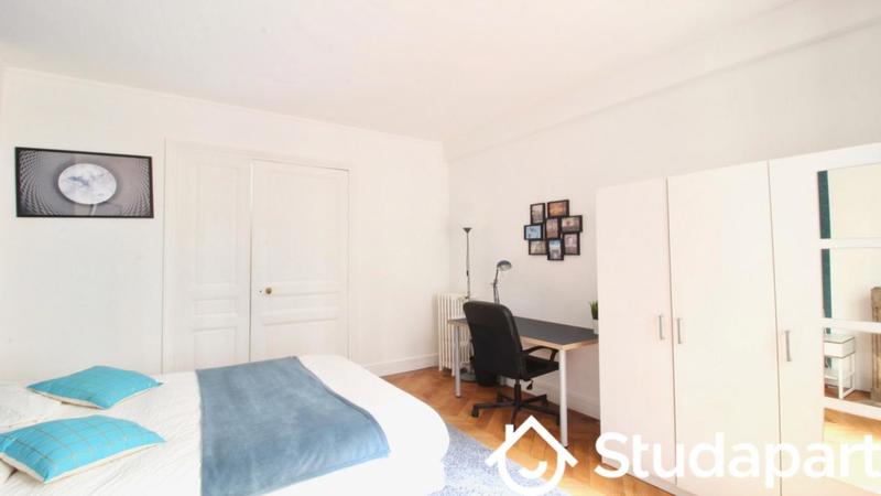 Chambre - 12 m² - 1 pièce