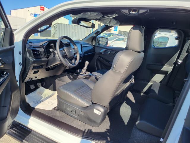 Isuzu d-max N60 Space Cab 1.9 164 Ch 4x4 Nitro Sport Tva Recuperable Pour les Pros