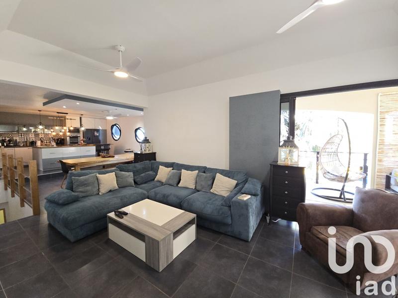 Maison - 214 m² - 7 pièces