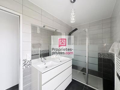Maison - 98 m² - 5 pièces