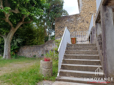 Maison ancienne - 177 m² - 9 pièces