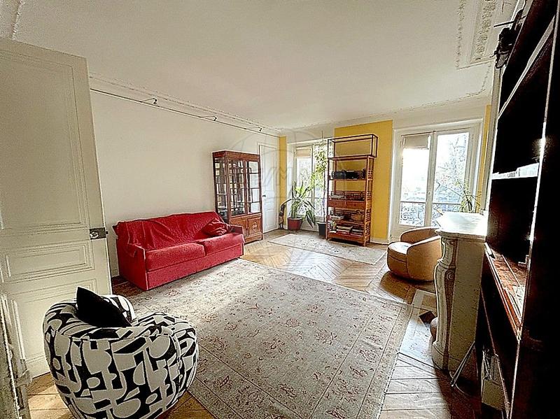 Appartement - 102 m² - 5 pièces