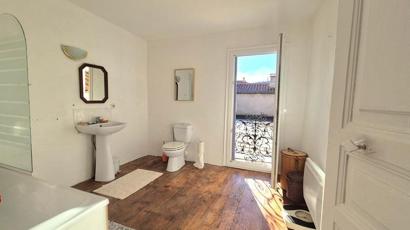 Maison de village - 99 m² - 6 pièces