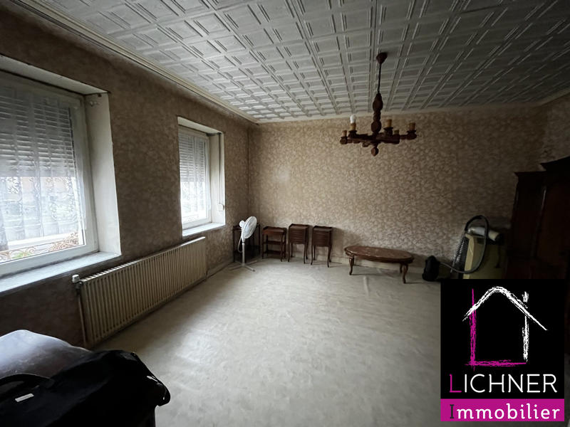 Maison - 140 m² - 8 pièces