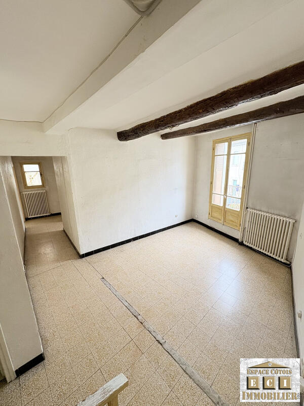 Maison traditionnelle - 105 m² - 5 pièces